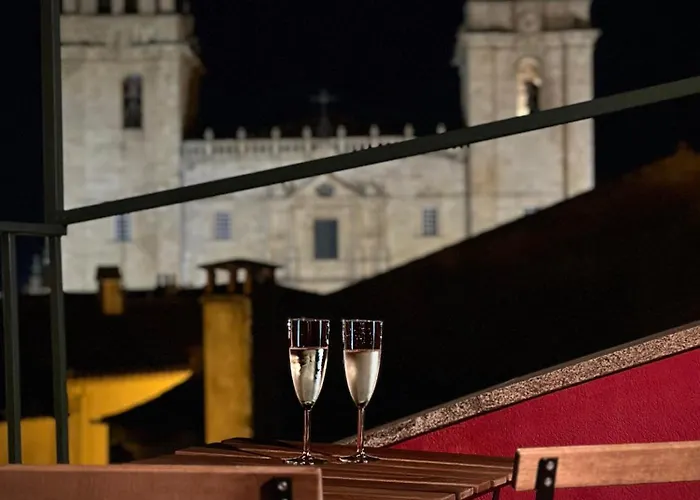 Casa Da Praca Гостевой дом Миранда-ду-Дору